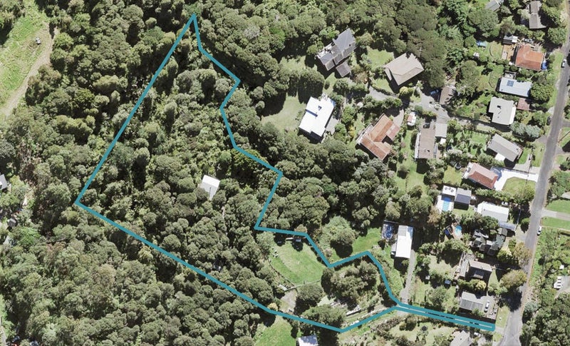 2B Puketaha Road, Swanson, Auckland - Carousel 1