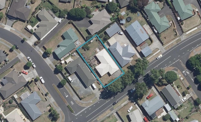 131 Bryant Road, St Andrews, Hamilton - Carousel 1