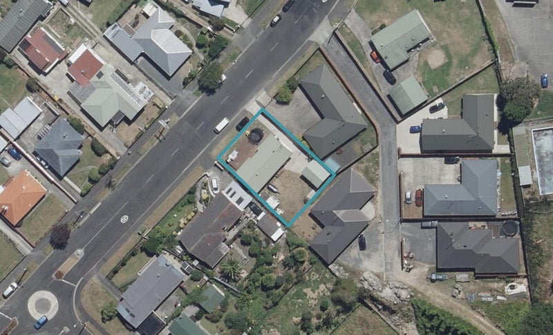 9B Pine Avenue, Bader, Hamilton - Carousel 1