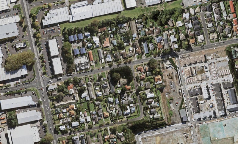 1/17 Panama Road, Mount Wellington, Auckland - Carousel 1
