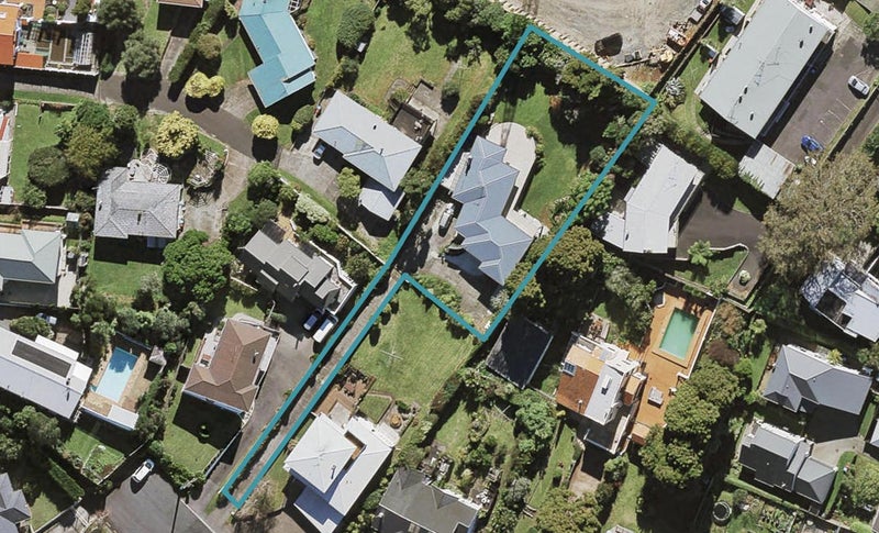 13 Marie Avenue, Hillsborough, Auckland - Carousel 1