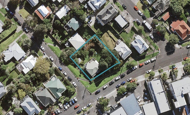 29 Aitken Terrace, Kingsland, Auckland - Carousel 1