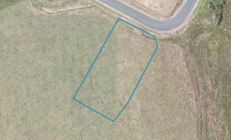 532 Waihinahina Road, MAHIA - Carousel 1