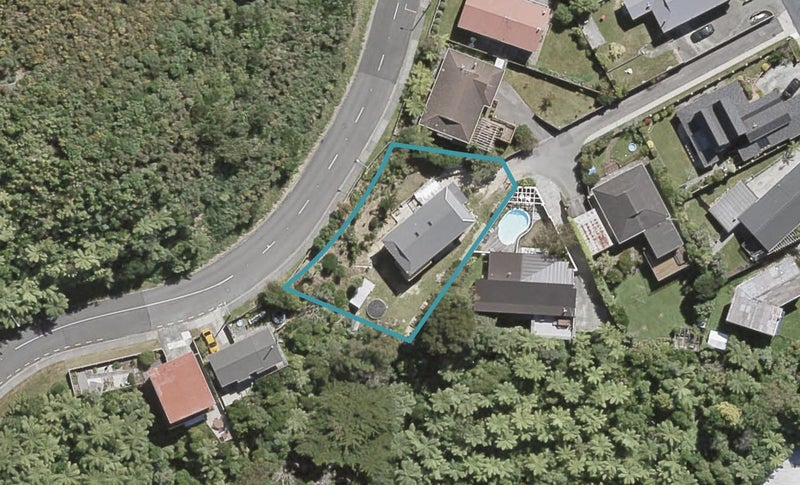 65 Miromiro Road, Normandale, Lower Hutt - Carousel 1