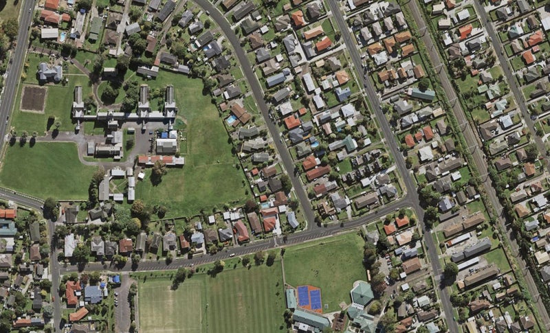 51 Ramsey Street, Papatoetoe, Auckland - Carousel 1