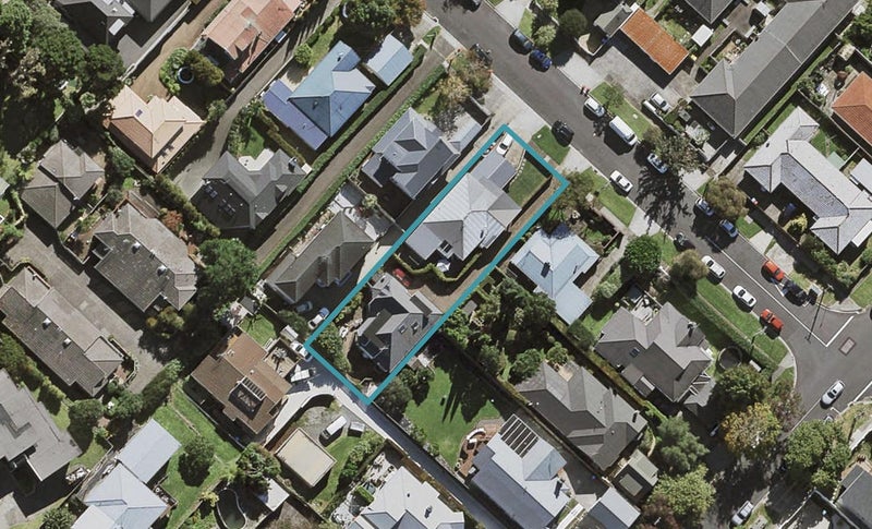 30A Tawera Road, Greenlane, Auckland - Carousel 1