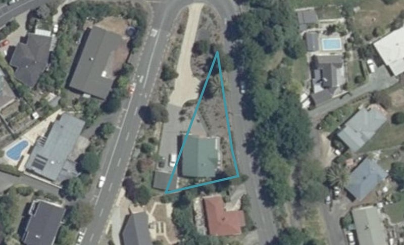 83 Princes Drive, Britannia Heights, Nelson - Carousel 1