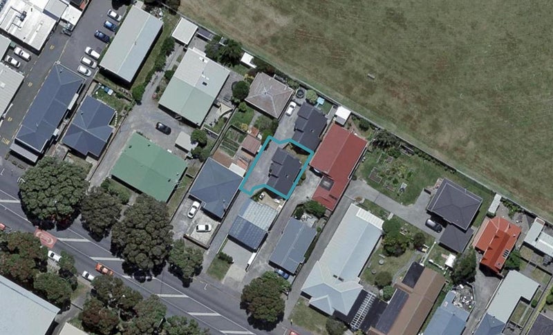 83A Miramar Avenue, Miramar, Wellington - Carousel 1