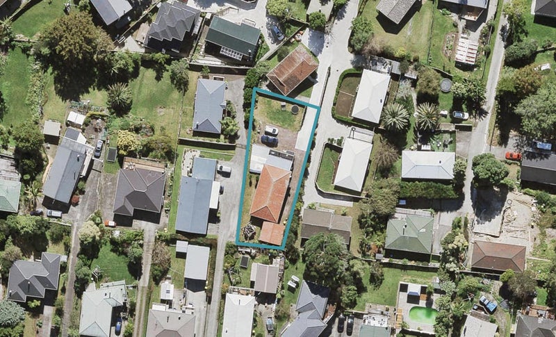31A Keegan Drive, Massey, Auckland - Carousel 1