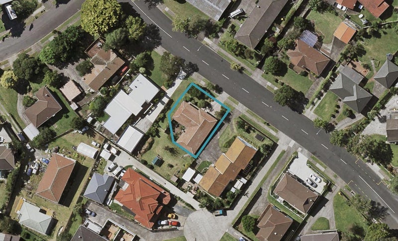 28 Diorella Drive, Clover Park, Auckland - Carousel 1