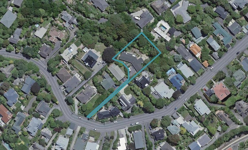 32B Simla Crescent, Khandallah, Wellington - Carousel 1