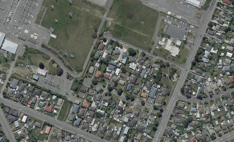 2/14 Gregory Avenue, Islington, Christchurch - Carousel 1