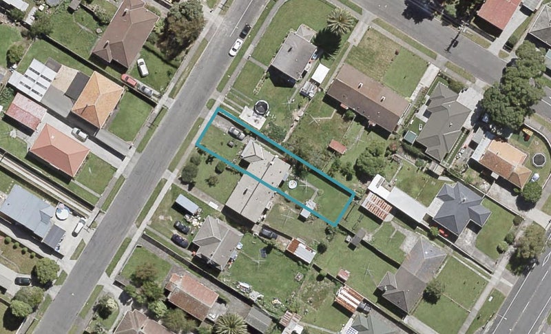 40 Biddle Crescent, Taita, Lower Hutt - Carousel 1