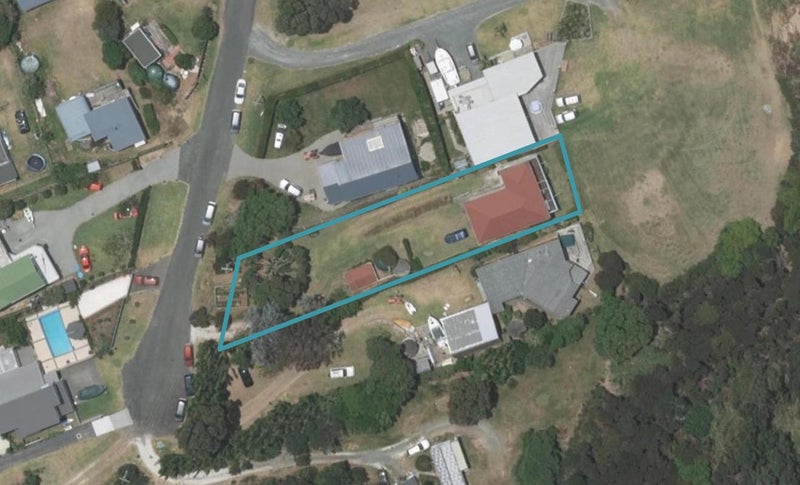 51 Robert Street, Mangawhai Heads, Mangawhai - Carousel 1