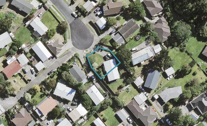 30A Taranui Place, Henderson, Auckland - Carousel 1