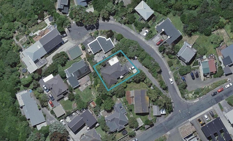 3 Narbada Crescent, Khandallah, Wellington - Carousel 1