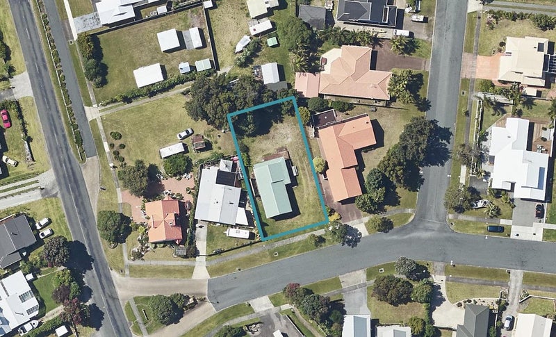 3 Papaunahi Road, Bowentown, Waihi Beach - Carousel 1