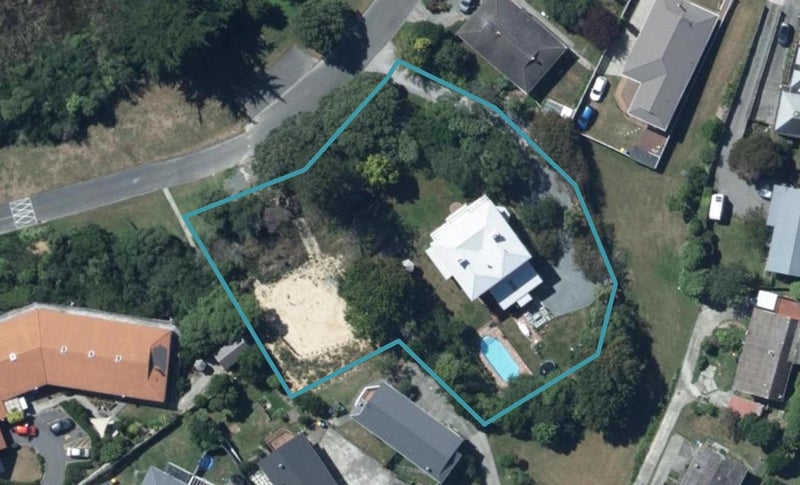1 Bowlers Wharf Lane, Papakowhai, Porirua - Carousel 1