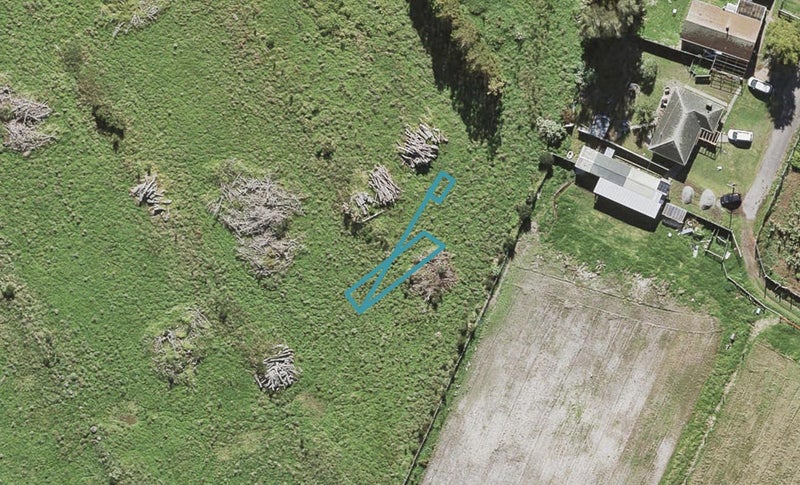 4/55 Tahetoka Street, Westgate, Auckland - Carousel 1