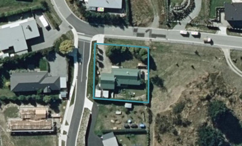 14 Moraine Place, Lake Hawea, Lake Hāwea - Carousel 1