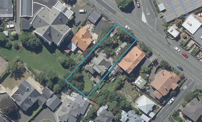 69 Drivers Road, Maori Hill, Dunedin - Carousel 1