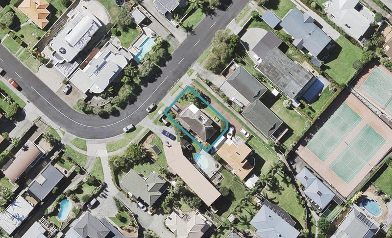 55A Castor Bay Road, Castor Bay, Auckland - Carousel 1