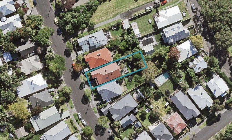 15 Schofield Street, Grey Lynn, Auckland - Carousel 1
