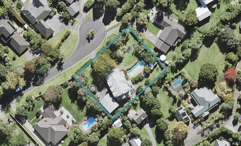 7 Shiloh Way, Greenhithe, Auckland - Carousel 1