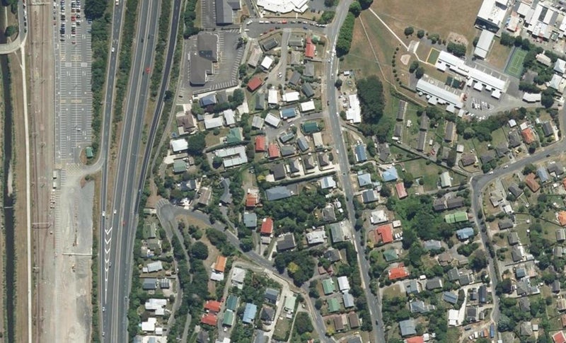 26 Awatea Street, Ranui, Porirua - Carousel 1