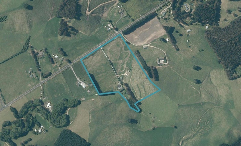 279 Whangamata Road, Taupo - Carousel 1