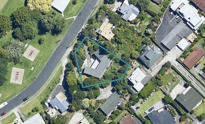 47 Seymour Place, Bellevue, Tauranga - Carousel 1