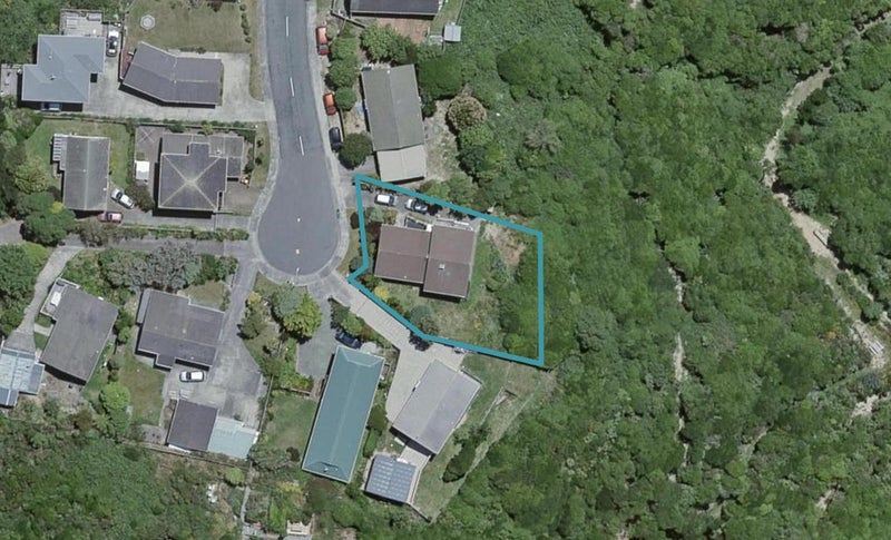 301 Mitchell Street, Brooklyn, Wellington - Carousel 1