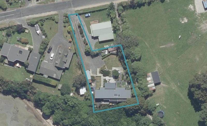 4 Bay Road, Warrington, Waikouaiti - Carousel 1