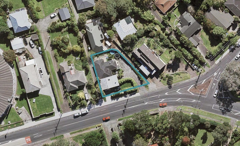 116 Pupuke Road, Hillcrest, Auckland - Carousel 1