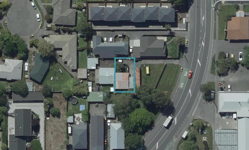 2/17 Hills Road, Edgeware, Christchurch - Carousel 1