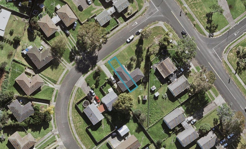 4 Cessna Crescent, Mangere, Auckland - Carousel 1