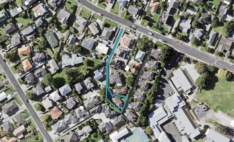 65B Nelson Street, Howick, Auckland - Carousel 1