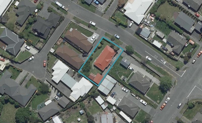 6 Honeysuckle Place, Northcote, Christchurch - Carousel 1