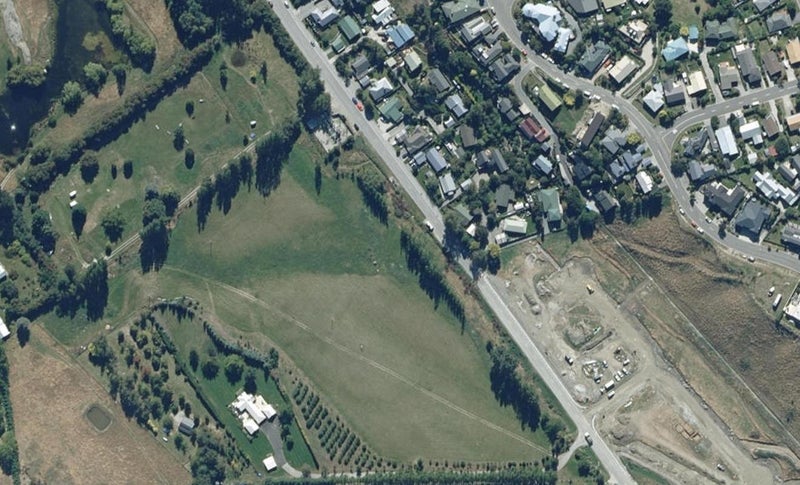 112 Mcdonnell Road, Queenstown - Carousel 1