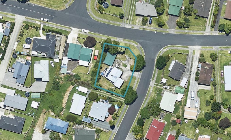 2 Mansfield Street, Hairini, Tauranga - Carousel 1