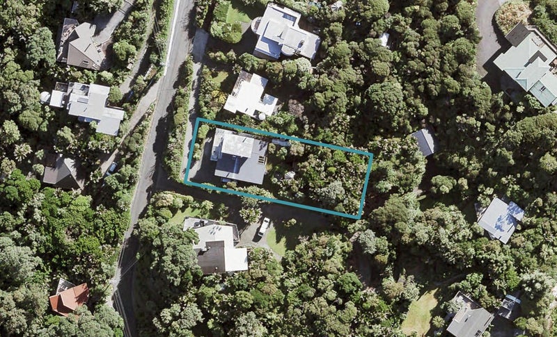 56 Rayner Road, New Lynn - Carousel 1