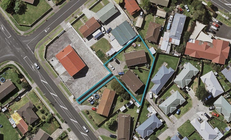 52A Dawson Road, Ōtara, Auckland - Carousel 1