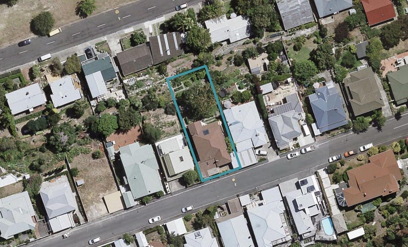 11 May Avenue, Hospital Hill, Napier - Carousel 1