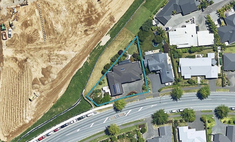 135 Carmichael Road, Bethlehem, Tauranga - Carousel 1