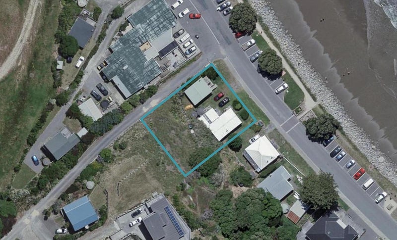 56 Jetty Road, Castlepoint - Carousel 1