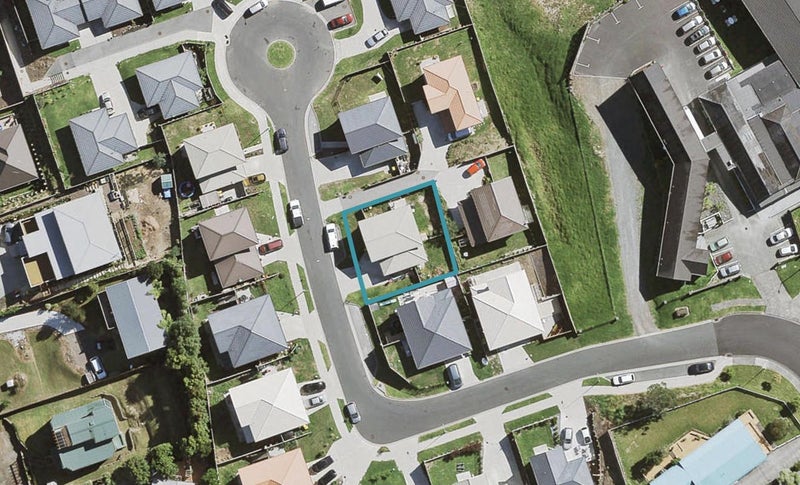 25 Denver Avenue, Sunnyvale, Auckland - Carousel 1
