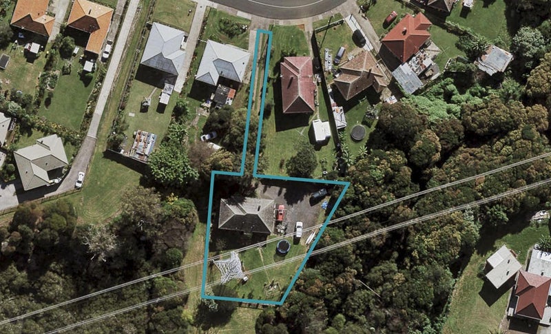 24A Firth Crescent, Otara, Auckland - Carousel 1