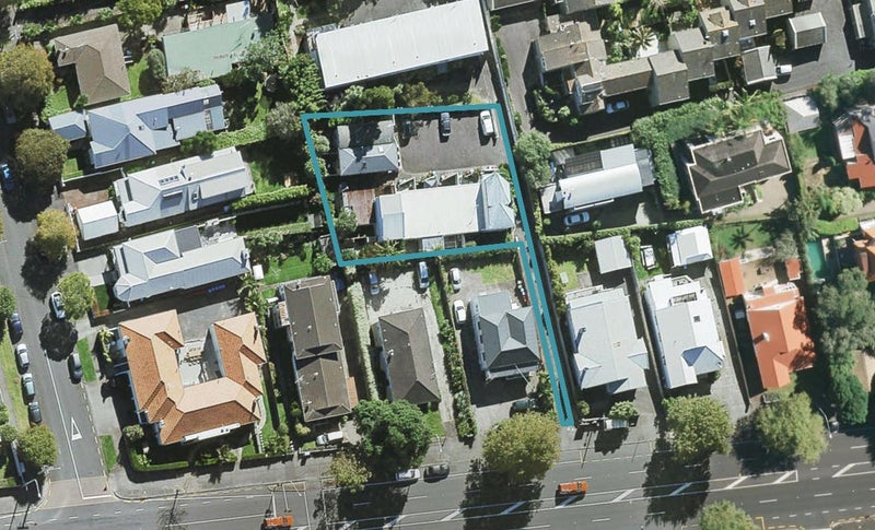 1/137 Jervois Road, Herne Bay, Auckland - Carousel 1