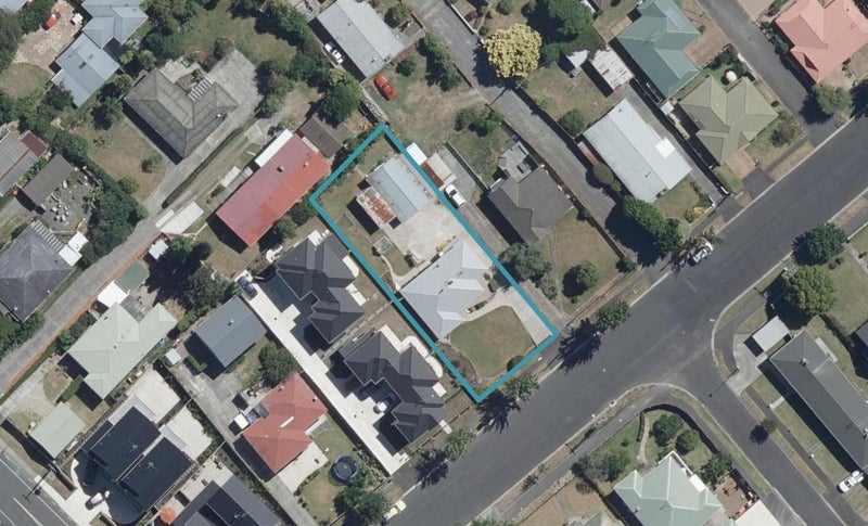 54 Storey Avenue, Forest Lake, Hamilton - Carousel 1