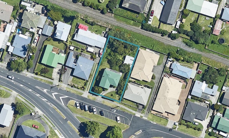 65 Ngatai Road, Otumoetai, Tauranga - Carousel 1